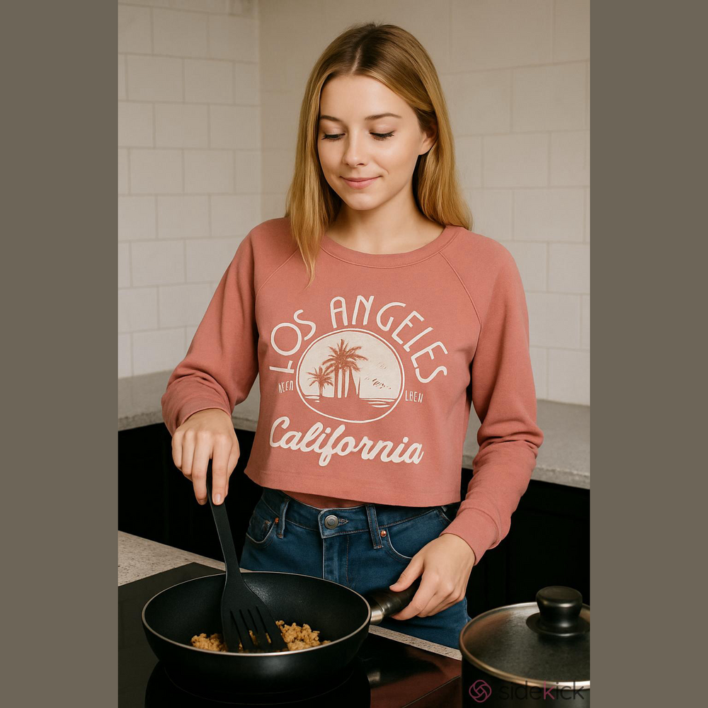 Ever Hottie Los Angeles Cropped Graphic Sweatshirt Pink Small